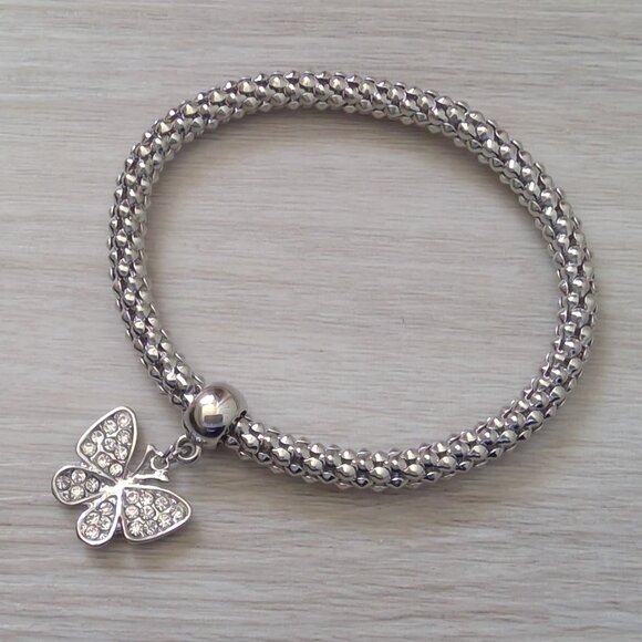 Butterfly Charm Bracelet - Popcorn - Picture 1 of 4